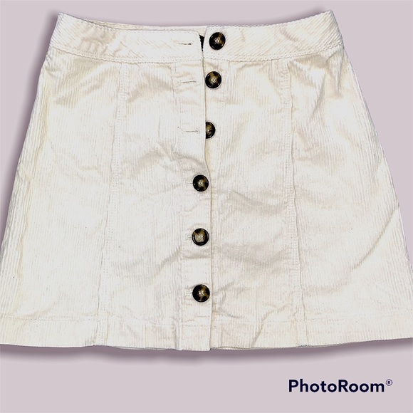 H&M A line skirt (corduroy) - Picture 3 of 5